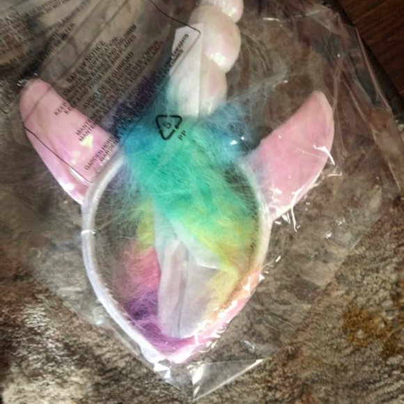 NWT Rainbow Unicorn Halloween Costume - Picture 3 of 3